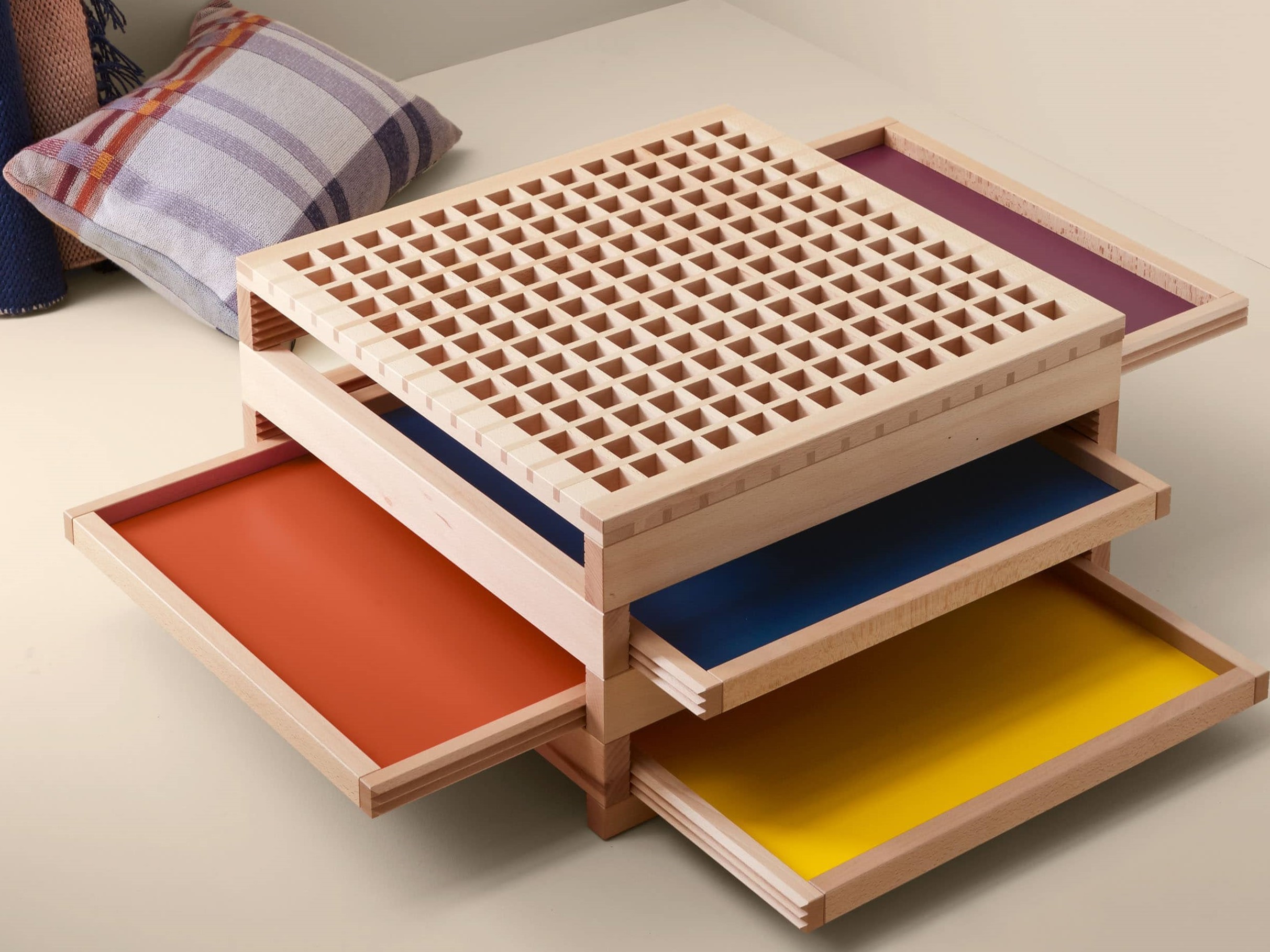 FUTON-TATAMI - <p><strong>Tetra</strong></p>
