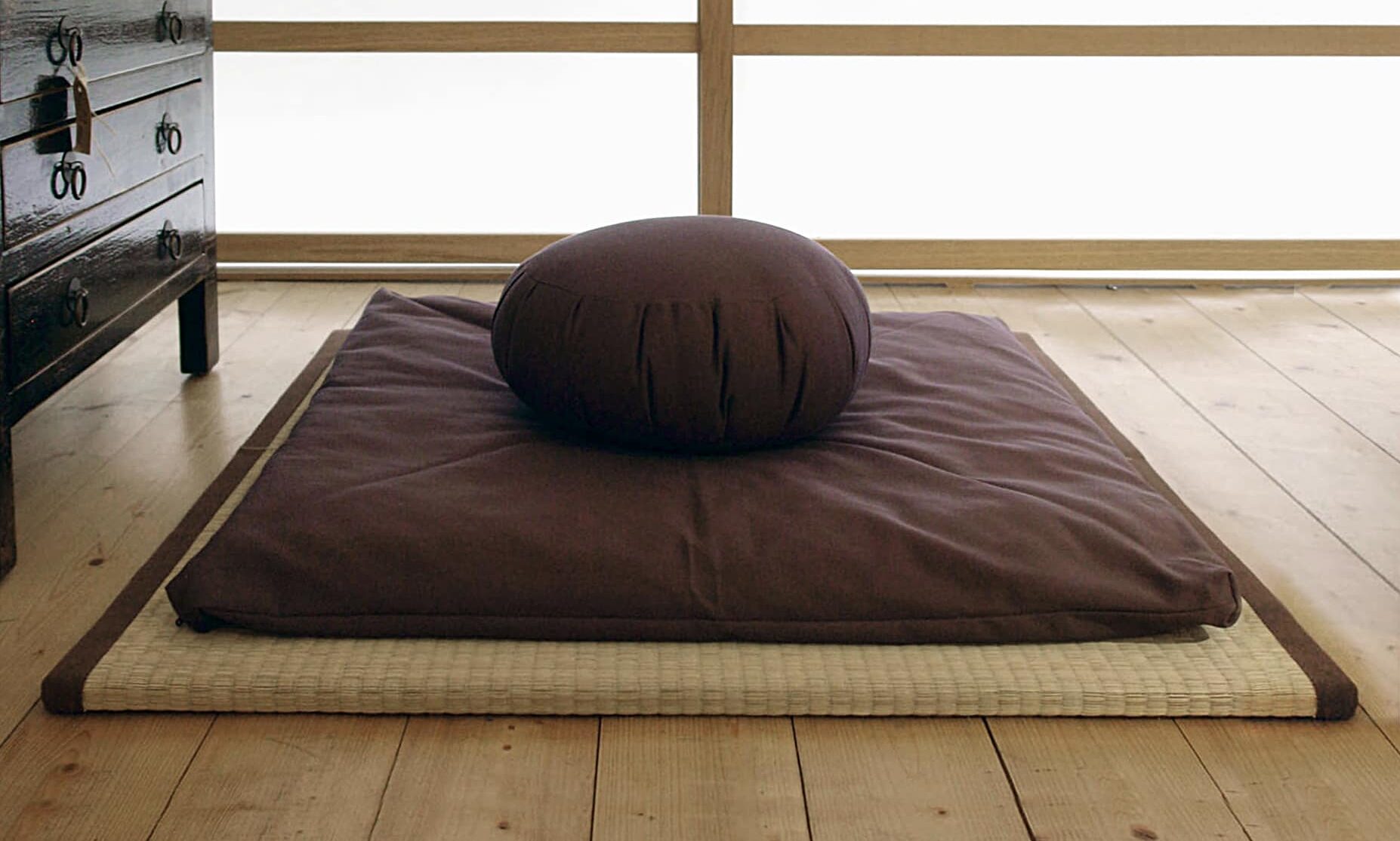 FUTON-TATAMI - <p><strong>Zabuton avec zafu</strong></p>
